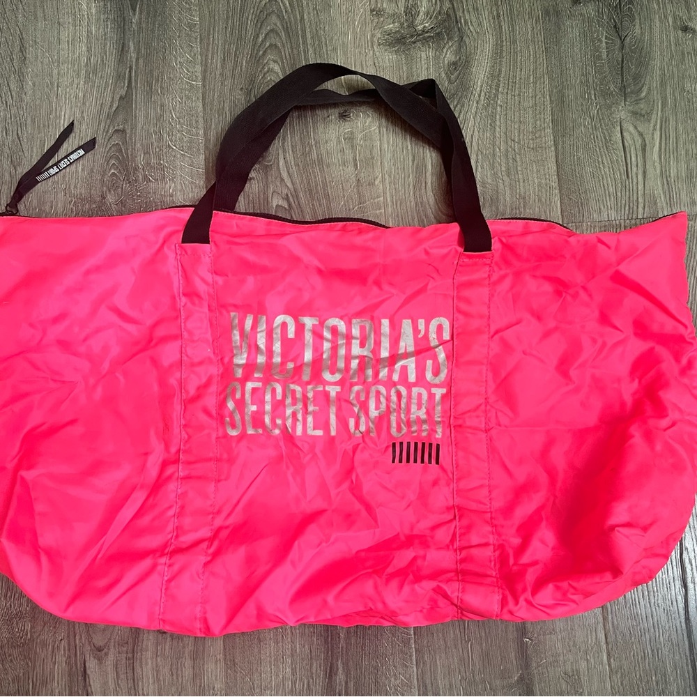 Victoria’s Secret gym duffel bag